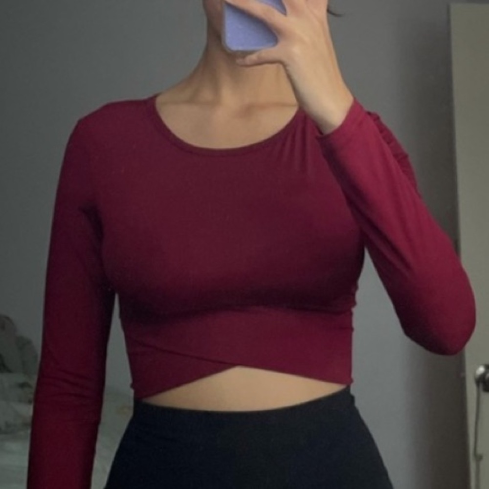 SHEIN athletic long sleeve crop top NWOT